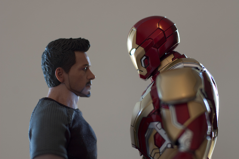 Illustration for article titled Metallic Iron Man Figures Are the Best Iron Man Figures